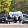 Ejecutan a taxista de Cancún y abandonan su cuerpo dentro de la unidad 8387 en la delegación Alfredo V. Bonfil