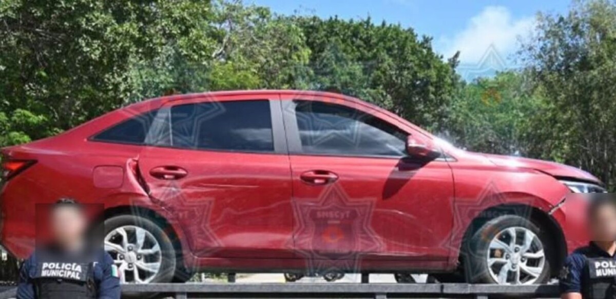 Recupera la Policía dos motocicletas y un automóvil robados en distintos puntos de Cancún.