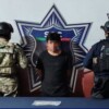 Arrestan a motociclista por circular con presunta placa sobrepuesta en Tierra Maya