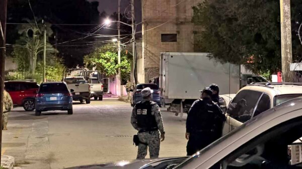 Catean vivienda en la SM 23 de Cancún por investigación de trata de personas