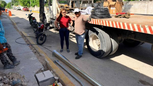 Gobierno de Isla Mujeres moderniza alumbrado público en Zona Continental