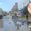 Motociclista que transportaba garrafones de agua resulta lesionado tras choque en la López Portillo.