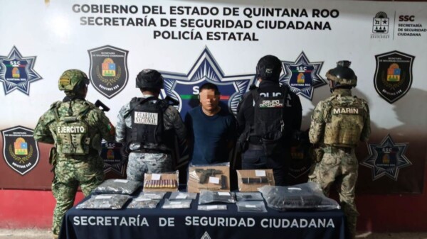 Capturan a hombre con presuntas drogas y armas de fuego en la delegación Alfredo V. Bonfil