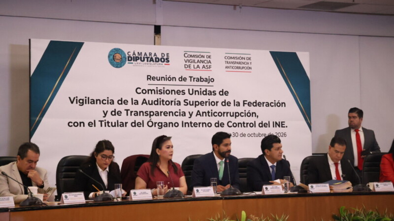 Simularon 5 empresas competir para acaparar contratos en INE