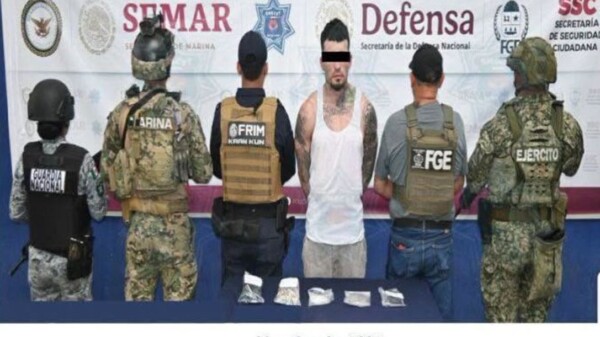 Capturan hombre con varias bolsas con enervantes en la Supermanzana 32 de Cancún
