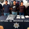 Detienen a tres personas con 143 bolsitas de presuntas drogas en la Zona Hotelera de Cancún