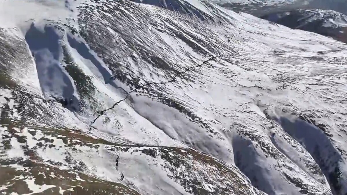 Descubren enorme grieta en el Tibet provocada por terremoto