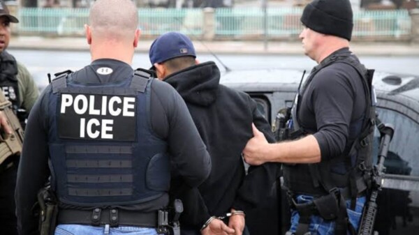 Migrantes mexicanos la mayoría de fallecidos bajo custodia del ICE
