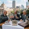 Sheinbaum exige revisar las pensiones doradas en Banxico