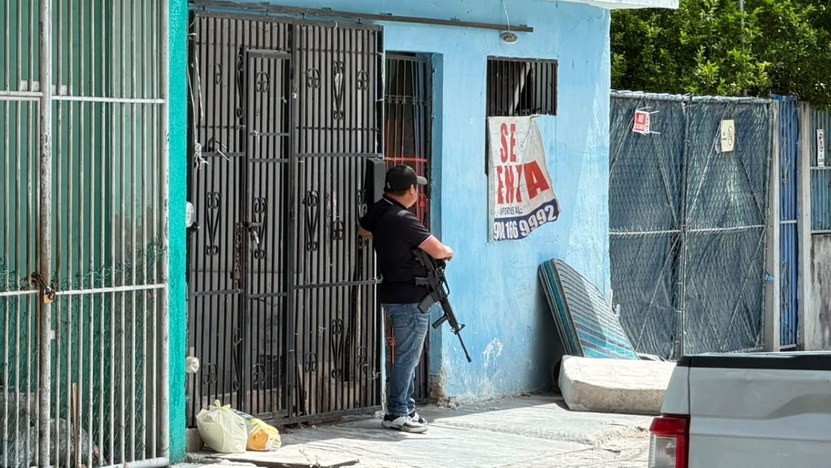 Catean un domicilio de la Supermanzana 70 de Cancún por una investigación de homicidio