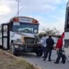 Choque entre tres camiones de personal deja más de 30 lesionados en Ciudad Juárez
