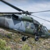 Helicóptero militar cae a tierra mientras transportaba soldados en el Colombia