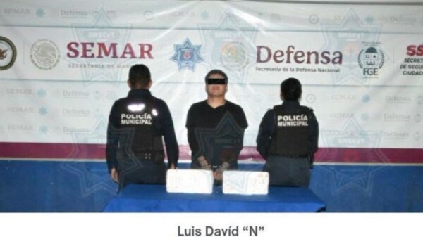 Arrestan a hombre que conducía un BMW con placas de otra unidad en Cancún