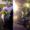 Sujetos alcoholizados propinan brutal golpiza a agentes de tránsito