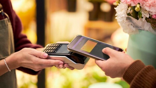 Cómo pagar con NFC y qué otras opciones existen desde el celular